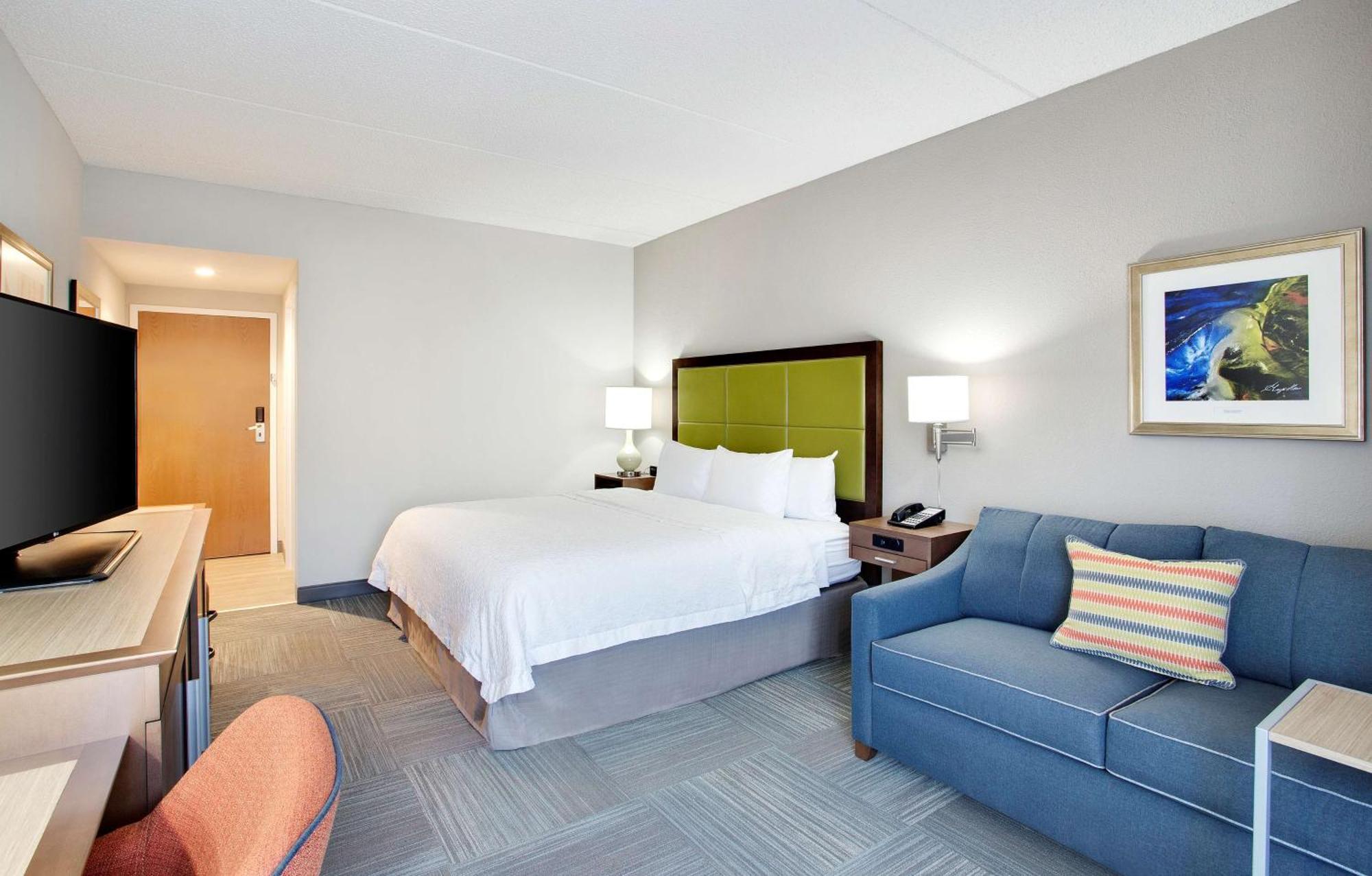 Hampton Inn Middletown Bagian luar foto